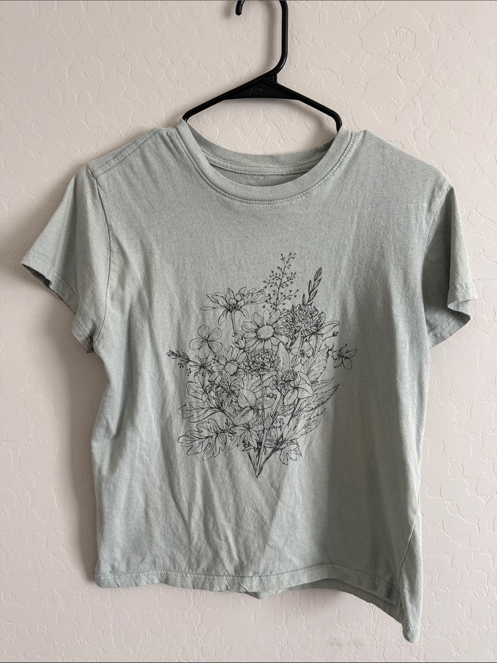 Light Sage Green Floral Graphic Crewneck Tee